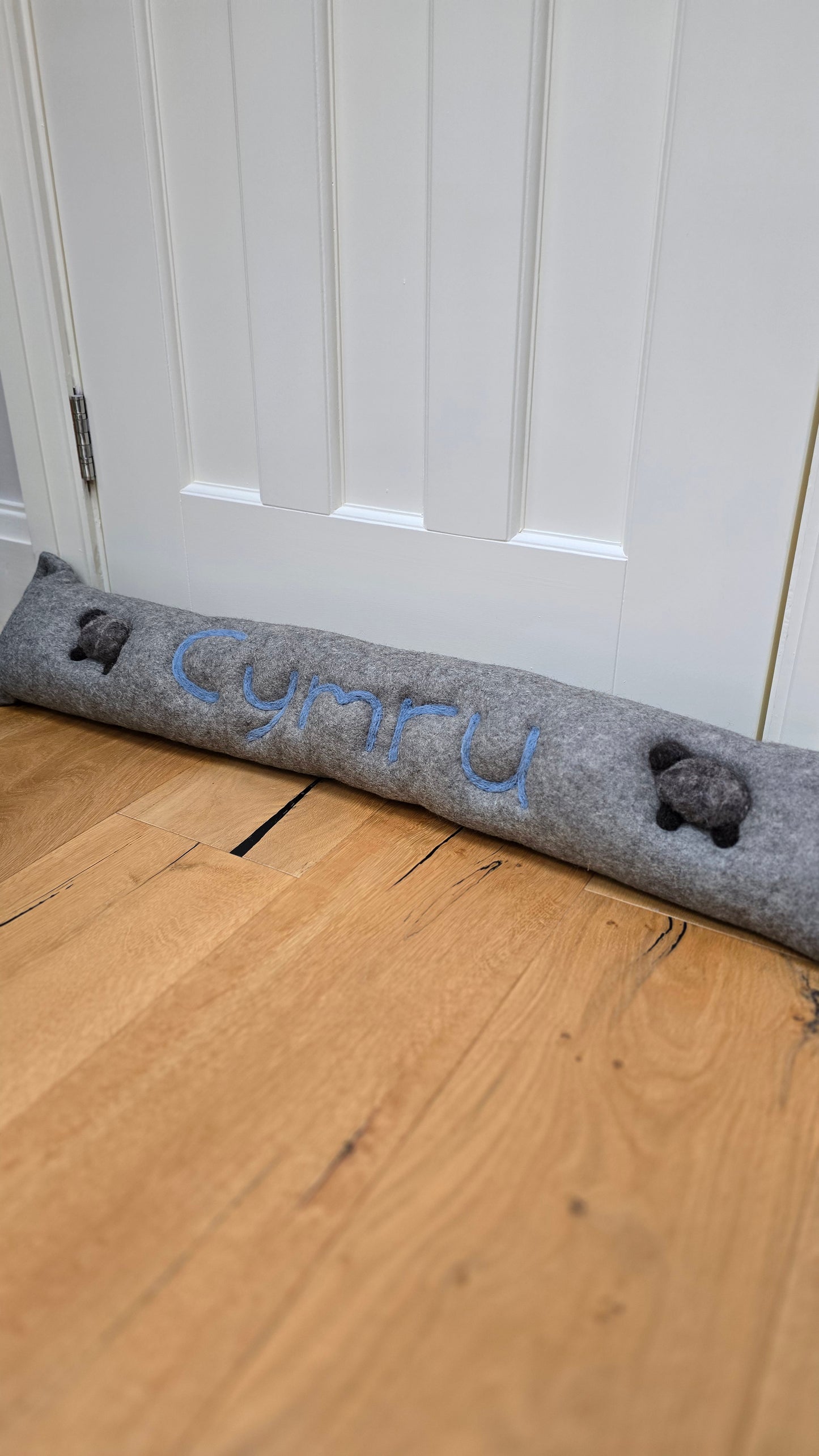 Draught excluder - Cymru